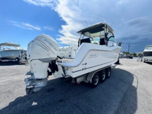 2018 Boston Whaler 315 Conquest for sale - photo 5