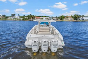 2018 Boston Whaler 380 Outrage for sale - photo 6