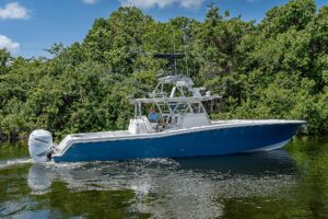 2018 Invincible 42 Open Fisherman for sale - photo 4