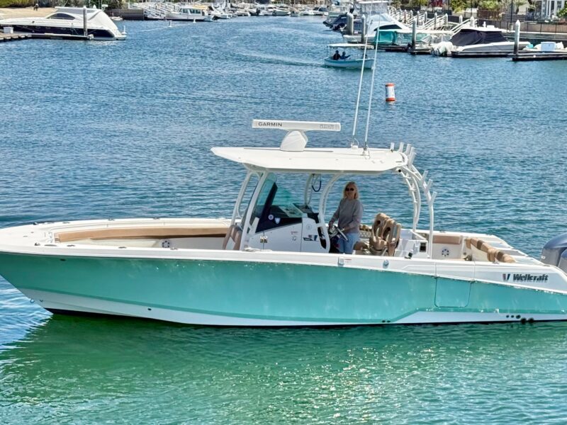2018 Wellcraft 302 Fisherman