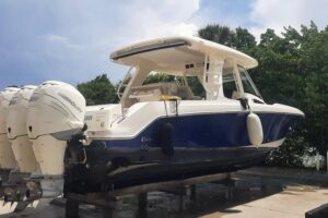 2019 Boston Whaler 350 Realm for sale - photo 2