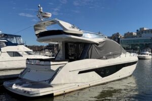2019 Galeon 470 Sky for sale - photo 2
