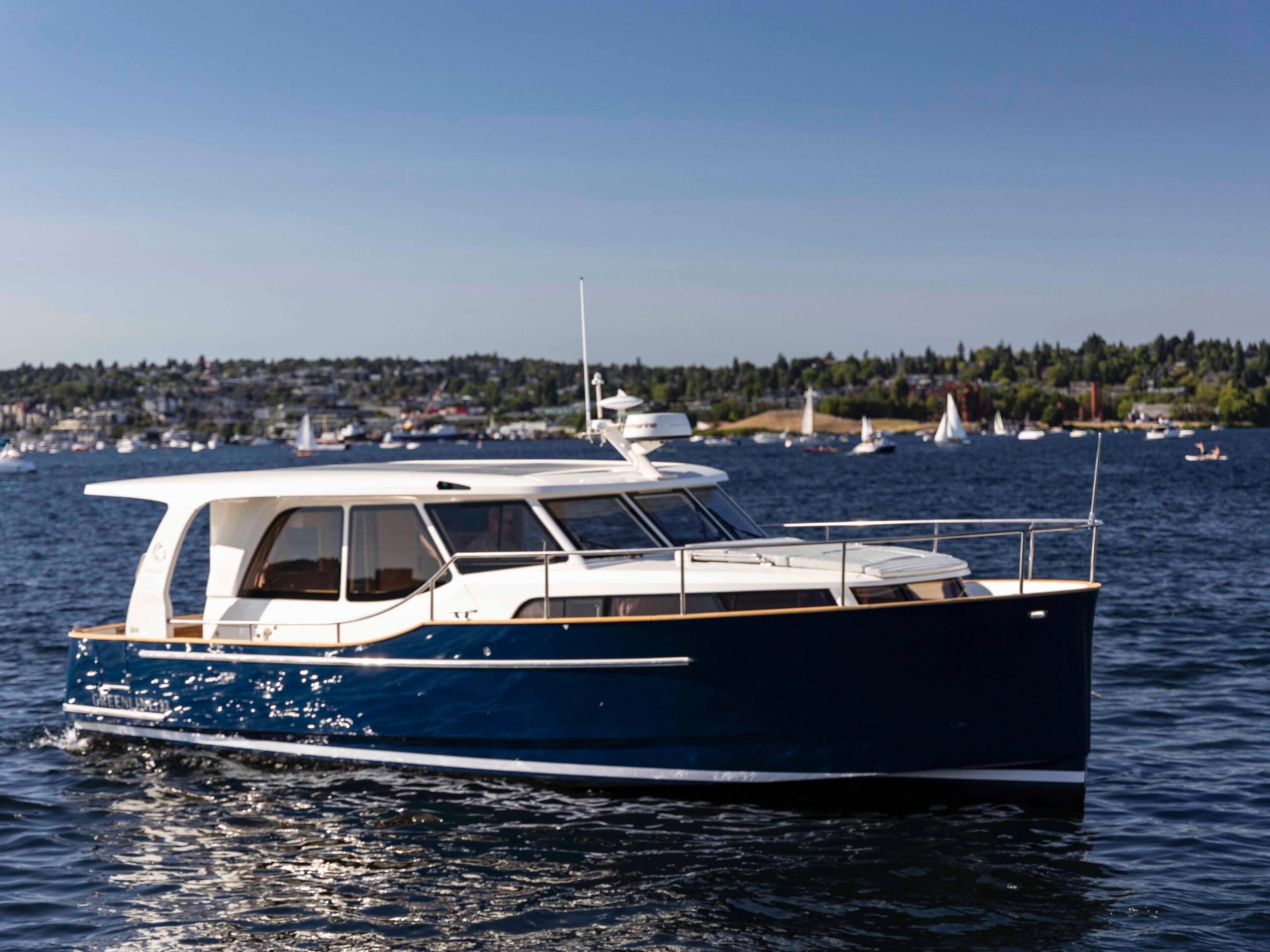 2019 Greenline 33 for sale