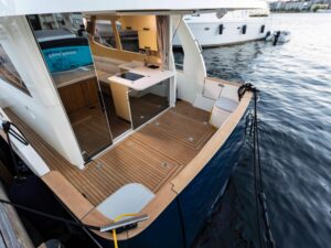2019 Greenline 33 for sale - photo 7
