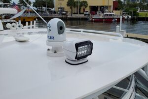 2019 Intrepid 475 Sport Yacht for sale - photo 3