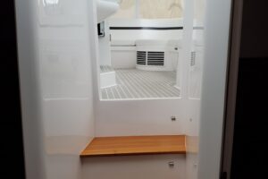 2019 Intrepid 475 Sport Yacht for sale - photo 7