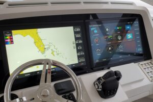 2019 Intrepid 475 Sport Yacht for sale - photo 8