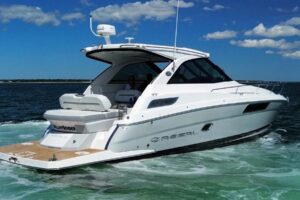 2019 Regal 35 Sport Coupe for sale - photo 3