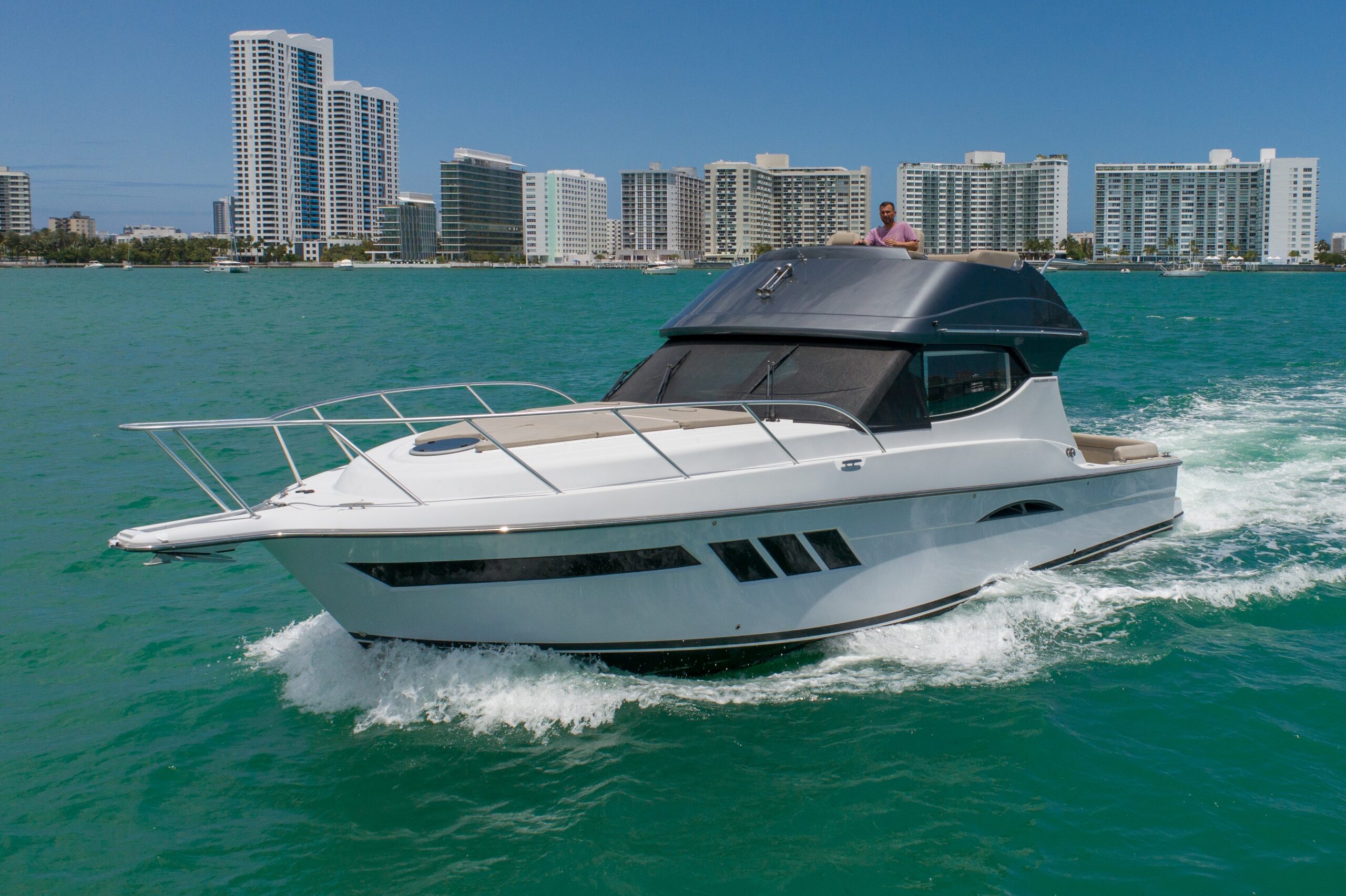 2019 Silverton 41 Convertible for sale