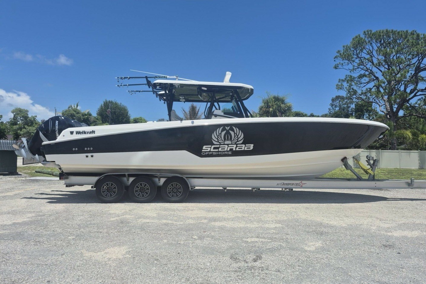 2019 Wellcraft 352 Fisherman for sale