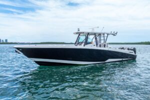 2019 Wellcraft 352 Fisherman for sale - photo 3