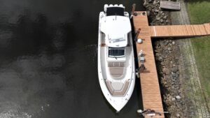 2020 Boston Whaler 420 Outrage for sale - photo 7