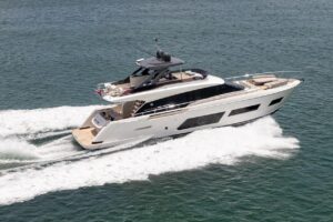 2020 Ferretti Yachts 670 for sale - photo 2