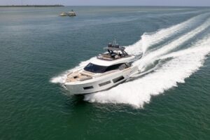 2020 Ferretti Yachts 670 for sale - photo 4