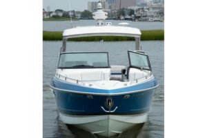2020 Formula 330 Crossover Bowrider I/O for sale - photo 2