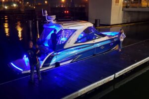 2020 Formula 330 Crossover Bowrider I/O for sale - photo 5