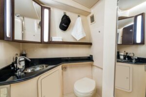 2020 Grady-White Canyon 456 for sale - photo 7