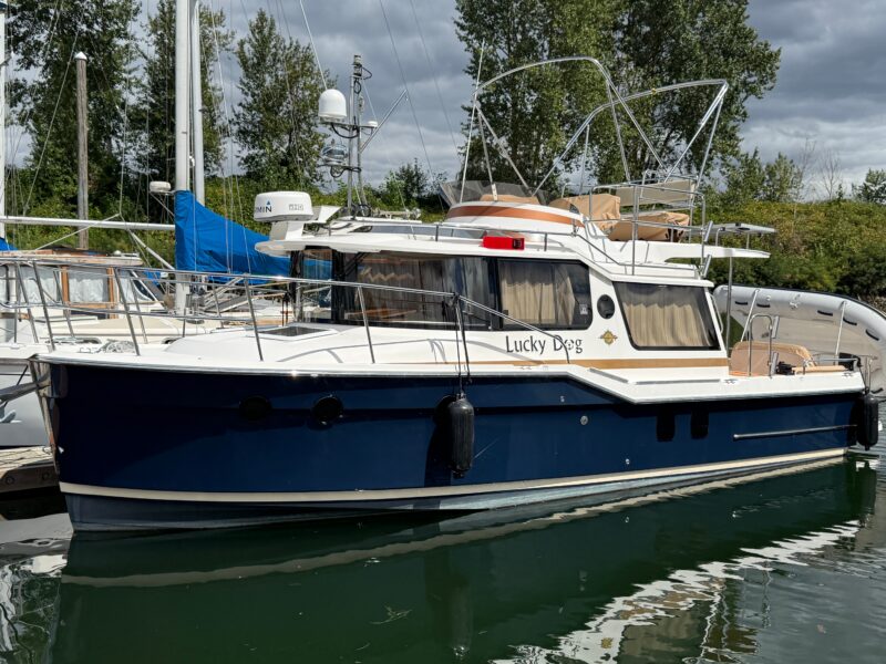 2020 Ranger Tugs R-29 CB