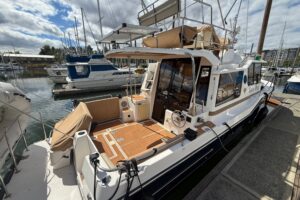 2020 Ranger Tugs R-29 CB for sale - photo 6