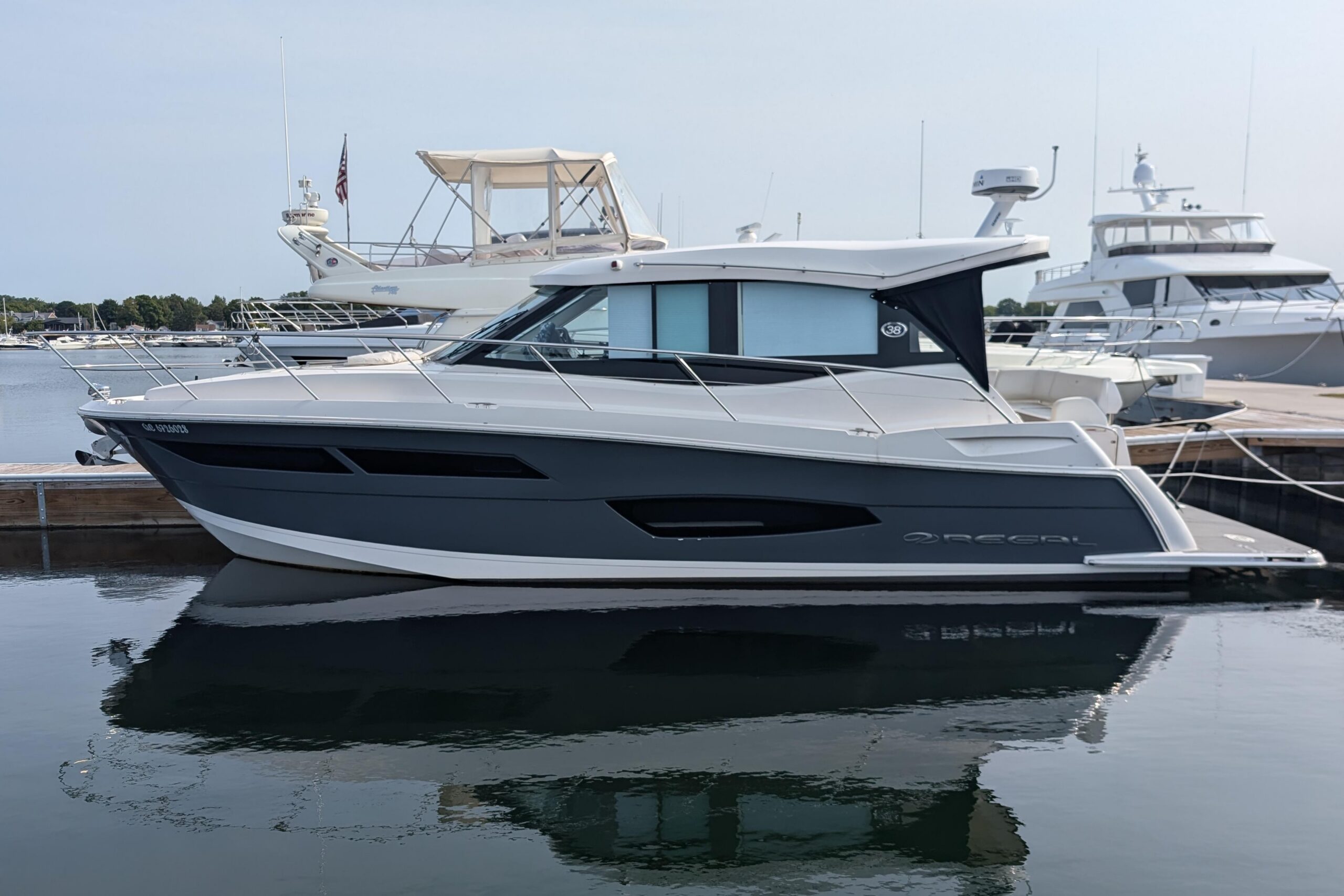 2020 Regal 38 Grande Coupe for sale
