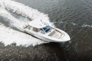 2021 Boston Whaler 350 Realm for sale - photo 2