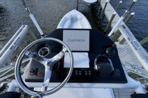 2021 Contender 44 ST for sale - photo 4