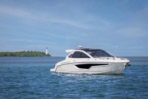 2021 Cruisers Yachts 42 GLS OB for sale - photo 5