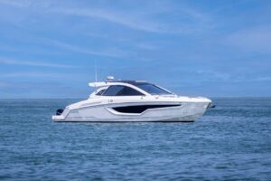 2021 Cruisers Yachts 42 GLS OB for sale - photo 7
