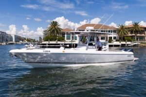 2021 Intrepid 327 Nomad for sale - photo 2