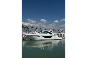 2022 Cruisers Yachts 50 Cantius for sale