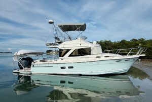 2022 Cutwater C-32 CB for sale - photo 3