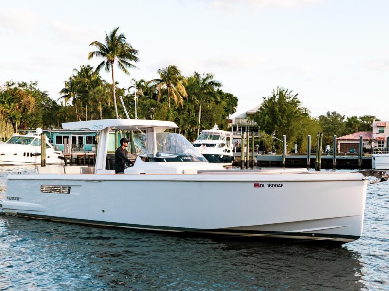 2022 Fjord 38 Open