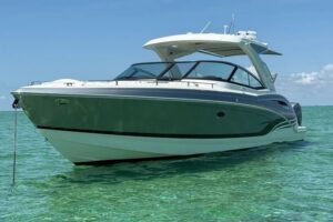 2022 Formula 350 Crossover Bowrider for sale - photo 2