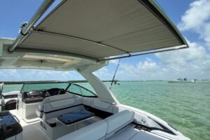 2022 Formula 350 Crossover Bowrider for sale - photo 8