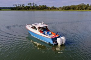 2022 Hinckley 35 for sale - photo 2