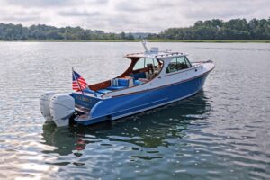 2022 Hinckley 35 for sale - photo 3