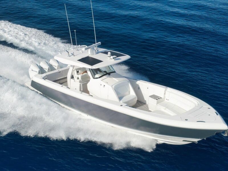 2022 Intrepid 375 Nomad SE