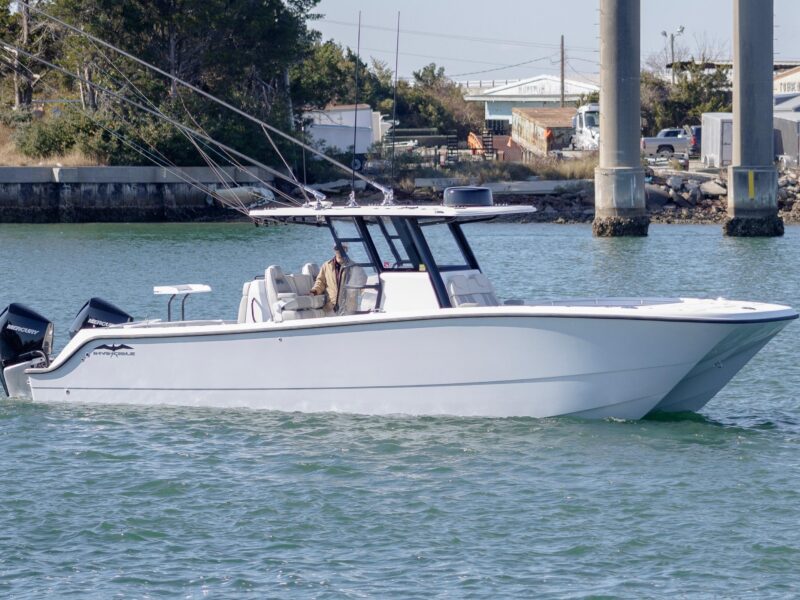2022 Invincible 33 Catamaran