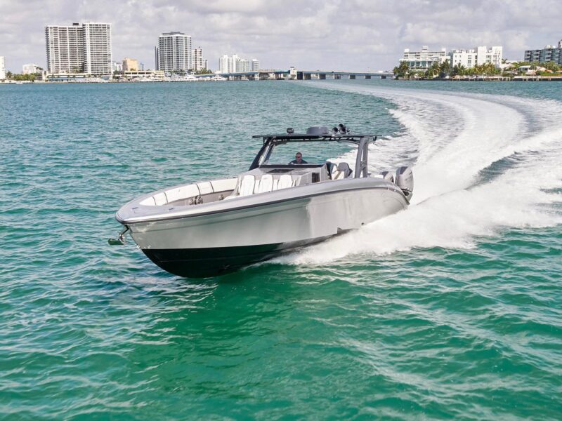 2022 Midnight Express 43 Open