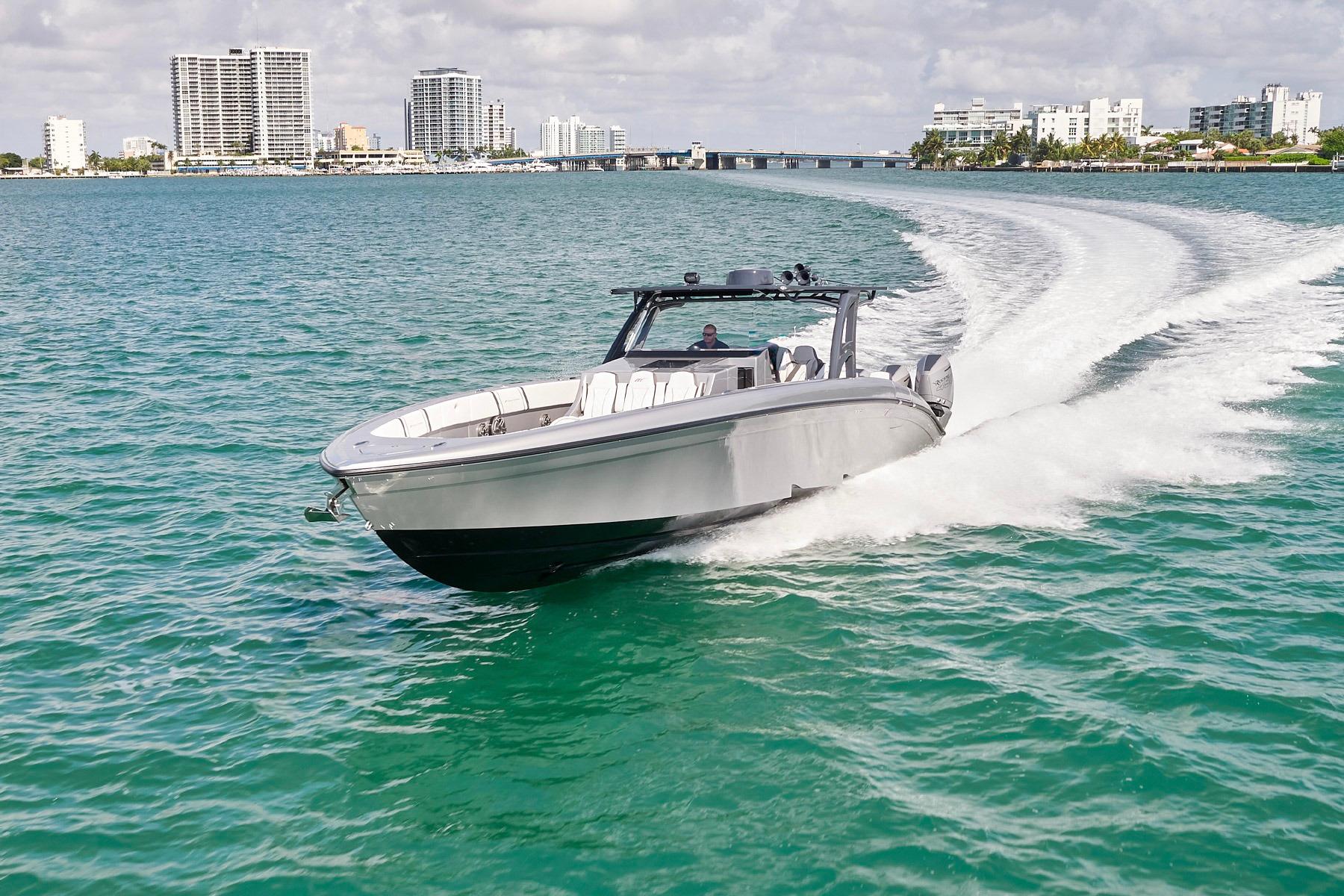2022 Midnight Express 43 Open for sale