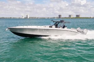 2022 Midnight Express 43 Open for sale - photo 2