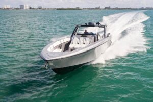 2022 Midnight Express 43 Open for sale - photo 4