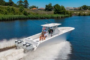 2022 SeaHunter 38 CTS for sale - photo 7