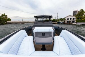 2022 Vanquish Yachts VQ40 for sale - photo 7
