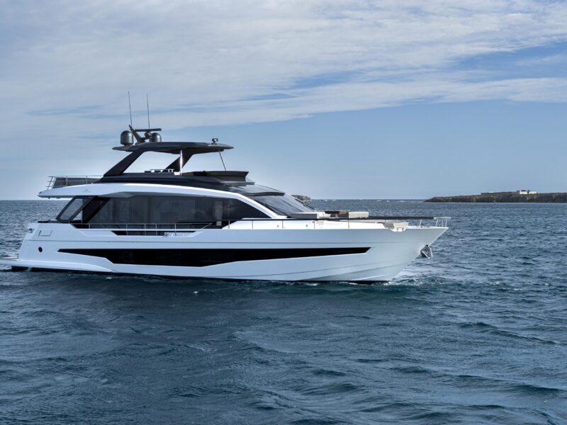 2023 Astondoa AS8 Flybridge