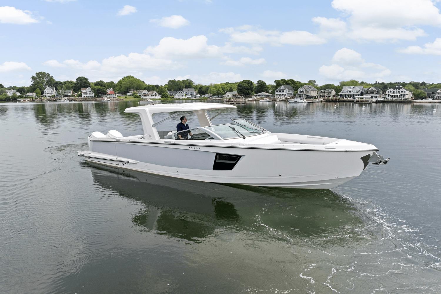 2023 Aviara AV40 OB for sale