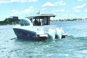 2023 Beneteau Antares 11 OB for sale - photo 5