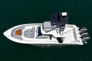 2023 Boston Whaler 420 Outrage for sale - photo 8