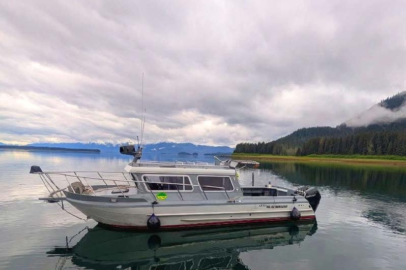 2023 KingFisher 3025 Offshore
