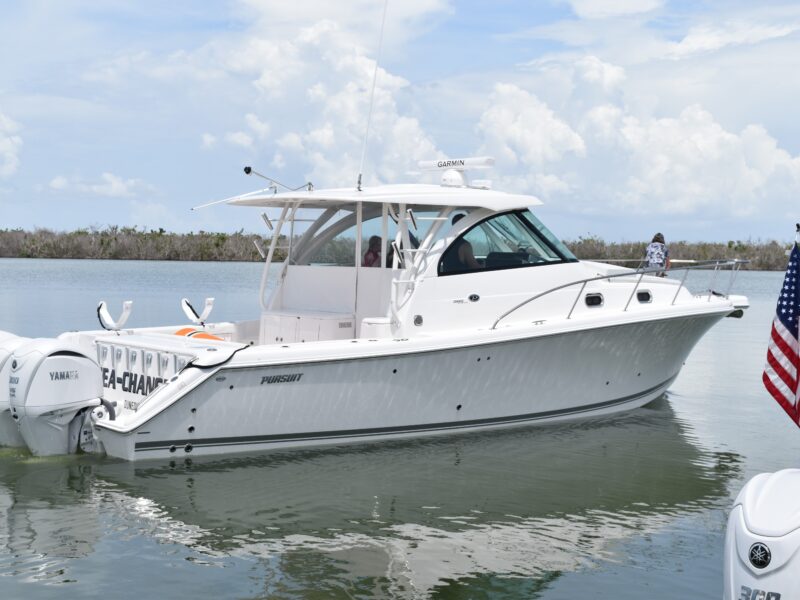 2023 Pursuit OS 385 Offshore